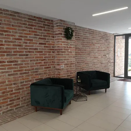 公寓 Free Guarded Parking, New Loft, Air Condition *